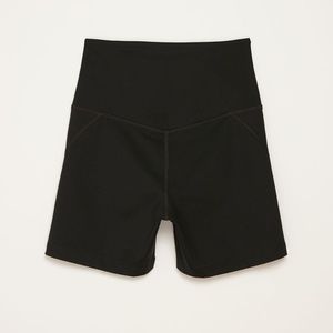 MINIMALLY WORN Girlfriend Collective -- Black High-Rise Run Short